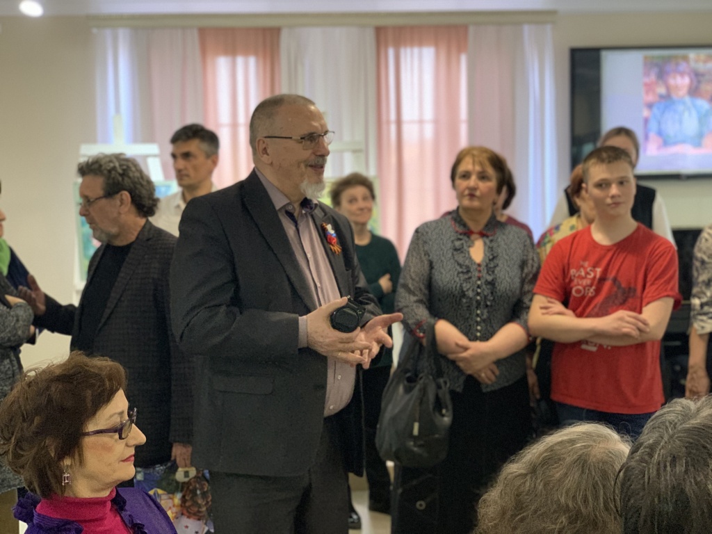 В Ставрополе в преддверии 8 марта открылась персональная выставка Светланы Сизоненко
