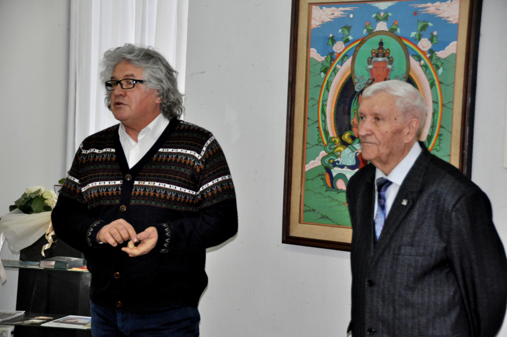 В Ставрополе открылась выставка старейшего члена Союза художников Ивана Ковалева