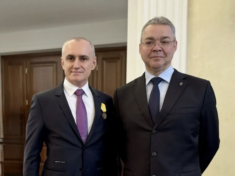 Депутат Александр Резников отмечен краевой наградой за вклад в поддержку участников СВО 